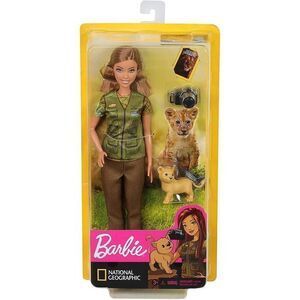 Barbie National Geographic Photojournalist Doll with Lion Cub NEW